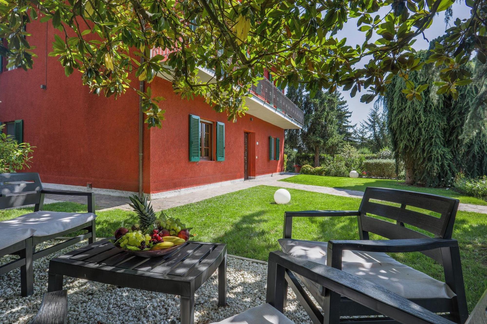 Villa Sissi Arliano Exteriér fotografie